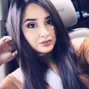 Meet your Posher, Lizeth